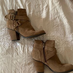 Guess Taupe Booties